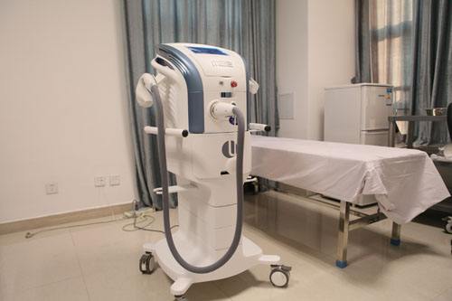 強脈沖光治療儀注冊技術(shù)審查指導(dǎo)原則(2016年第21號)(圖1) 強脈沖光治療儀注冊技術(shù)審查指導(dǎo)原則(2016年第21號)(圖1)